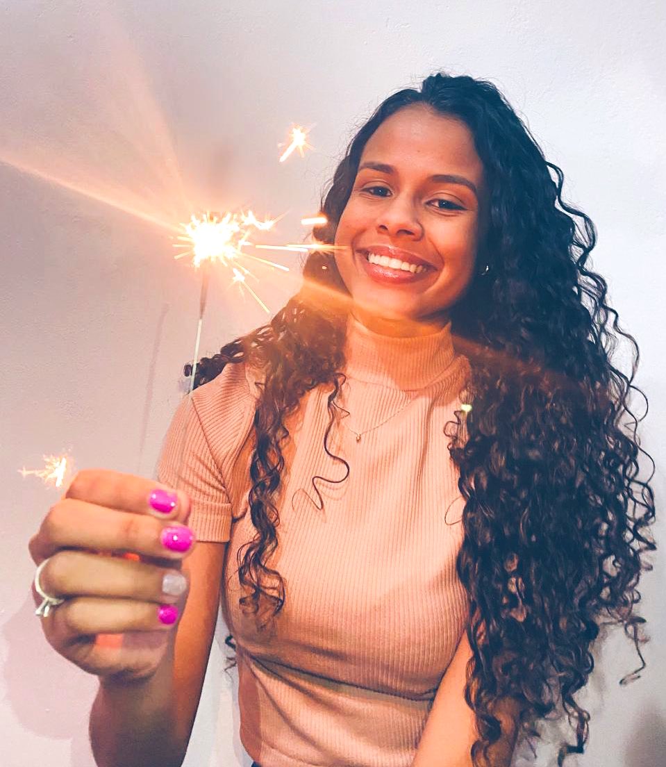 Feliz aniversário pra mim !!
2.0✨💛