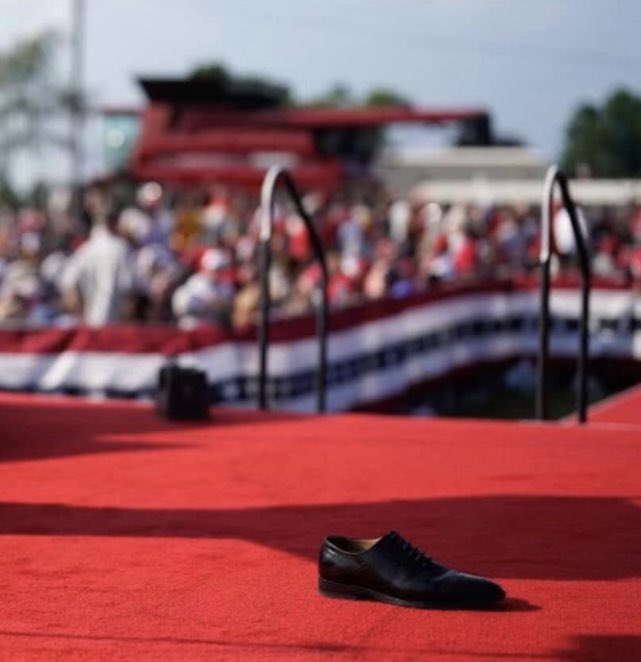 atensnut's tweet image. “A shoe is just a shoe until someone steps into it.”

What an iconic photo.