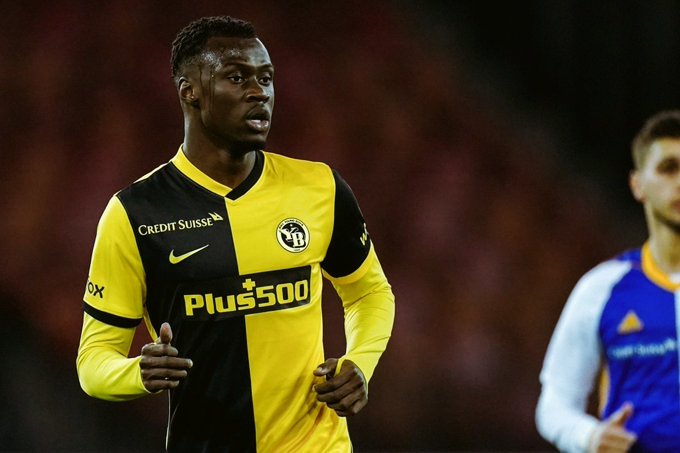 Mirkuzz_Alex's tweet image. CALCIOMERCATO UDINESE⚪️⚫️
Torna di moda il nome di Cheikh #Niasse dello #YoungBoys per rafforzare il centrocampo dell'#Udinese. Il mediano, all'occorrenza difensore centrale, può arrivare per 7m€. Su di lui anche i #Rangers.

STAY TUNED⏳️⌛️