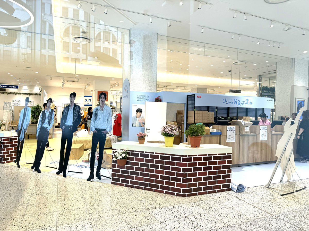 haru_v🧸요_ 𝕊𝕃𝕆𝕎 tweet media