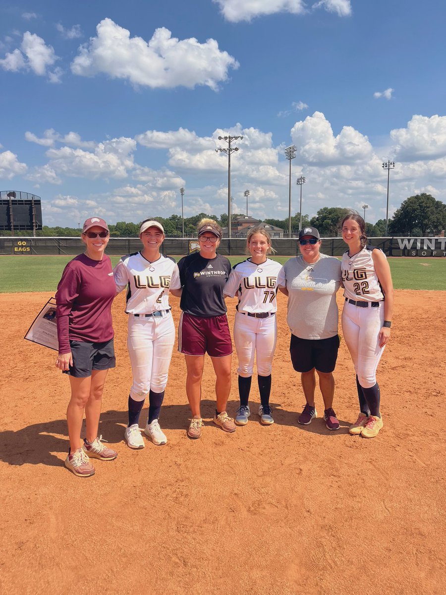 LLGWatson's tweet photo. Great camp at @Winthropsoftbal today!!  Thanks to all the coaches for taking the time to work with our girls! https://t.co/67Jf4k02WT