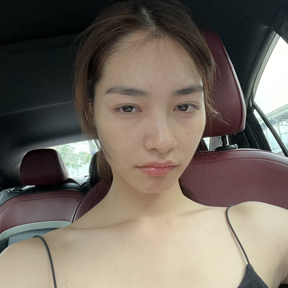 กูดซะมอนิ่งค่าาาาา ไปทำงานด้วยกันนน ป่ะ 
หาไรหม่ำๆด้วยน๊าาา 🤍 #mintranch #CatBitของมิ้นท์รัญชน์