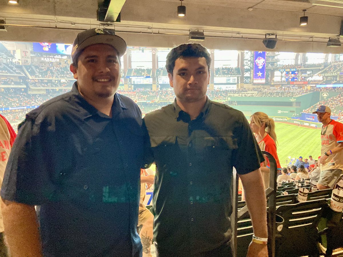 Andrés Muñoz’s older brothers, Miguel and Helmer, drove 27 hours from Los Mochis, Mexico, to be here at the All-Star Game. They’re hoping to see Andrés pitch late in the game for the AL tonight. 

“We feel so proud,” Miguel said.