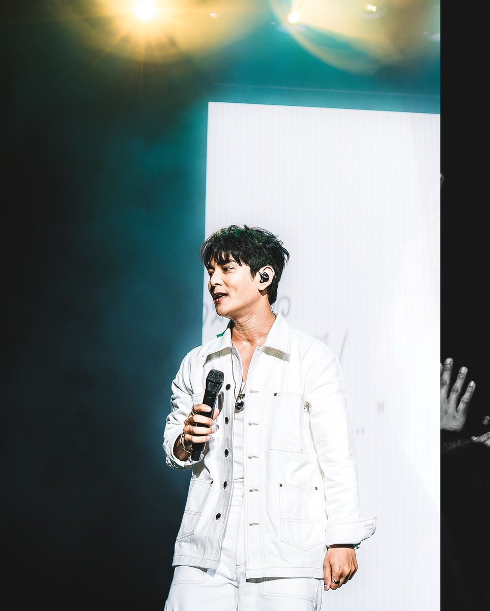30thGunnapat's tweet photo. ยังมีรูปหล่อๆของนภัทรงาน Sabaidee Fest ที่อเมริกาทั้ง 3 คอนฯให้ลงอยู่เรื่อยๆ 😊
#SabaideeFestXGunNapat
#hardrocklivesacramento
#sabaideefest
#sabaideefest2024
#GUNNAPAT
#กันนภัทร
Cr. IG shotbysamx_ https://t.co/zPWgX60CvI