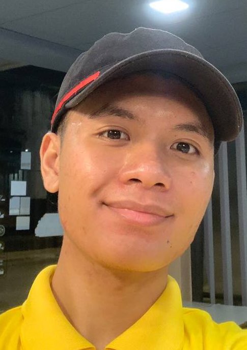 zaffy_co's tweet photo. The result:

Memang puas hati😍. No more redness. Acne totally hilang sebab pores dah bersih. Boleh stop pakai bahan matikan acne and teruskan pakai basic skincare routine consistently. https://t.co/HPQTgspFVF