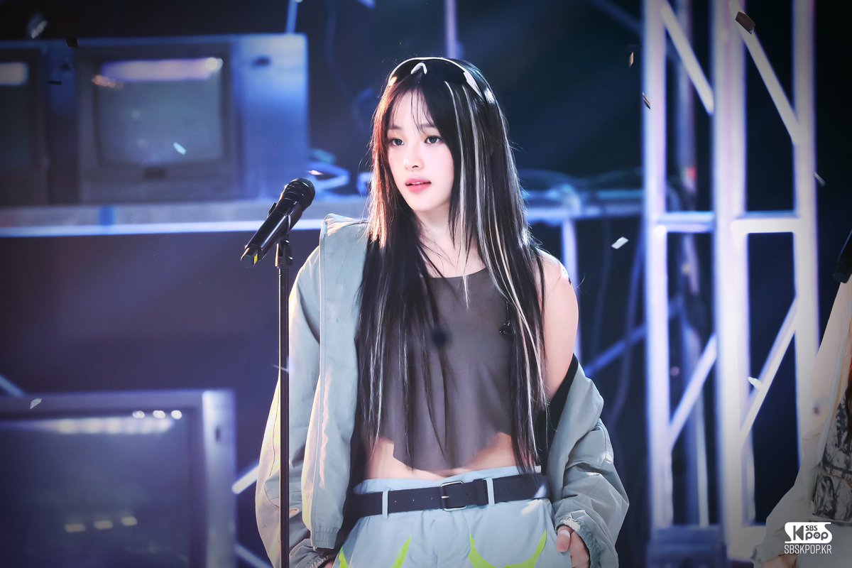 스브스케이팝 매거진 #민지 #MINJI