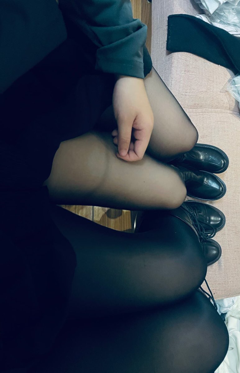 你怎么跟狗一样在舔屏啊
小鸡吧还流水呢？
给妈妈憋住
#ATM奴 #榨金 #吐钱 #女s #女性崇拜 #atm奴 #上贡奴 #绿帽 #绿奴 #吸金 #原味 #ATM打钱奴 #账单奴 #贡奴 #贡畜 #傻逼提款机
