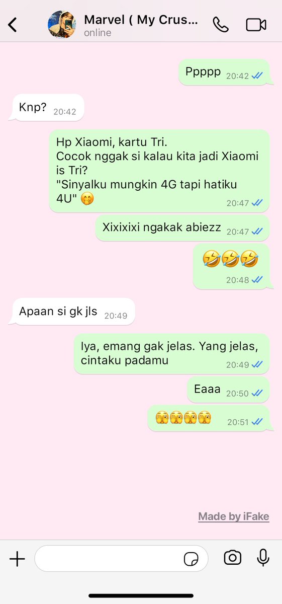 auramochi13's tweet photo. Prompt AU 📍
Hi moots and Nctzen! Siapa disini yang bucinnya Mark Lee?? Aku membawa AU terbaru nih, AU Mark Lee. Yang tertarik dengan au ini, silahkan reply unsername kalian! jadi kalau misalnya au ini debut, aku bisa tag kalian! #MARK #AUmark #MARKLEE #aumark https://t.co/fWusU5ggUJ