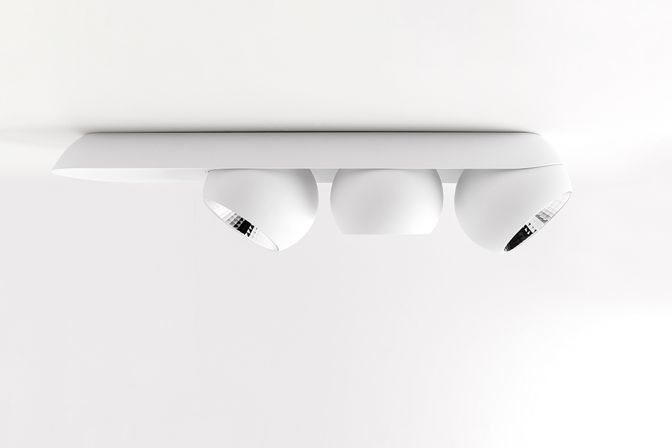 thomas_mehls's tweet photo. MARBUL SURFACE — Cosy in a streamlined gear house, 1, 2 or 3 spheres seem to float against the ceiling.
By Modular Lighting Instruments
Discover more >>> https://t.co/6Aqge8y2tb https://t.co/5QpYOMmHS9