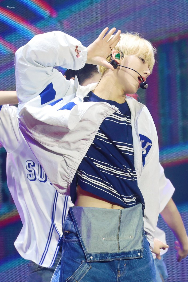 Bagel624's tweet image. 240712   ‘배 보였어’🫠

#선우  #SUNOO#엔하이픈 #ENHYPEN