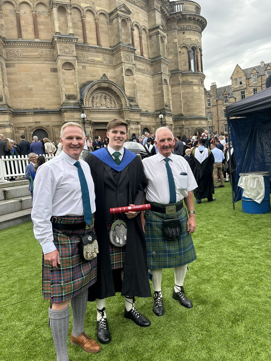 Mr Gallacher PE tweet media