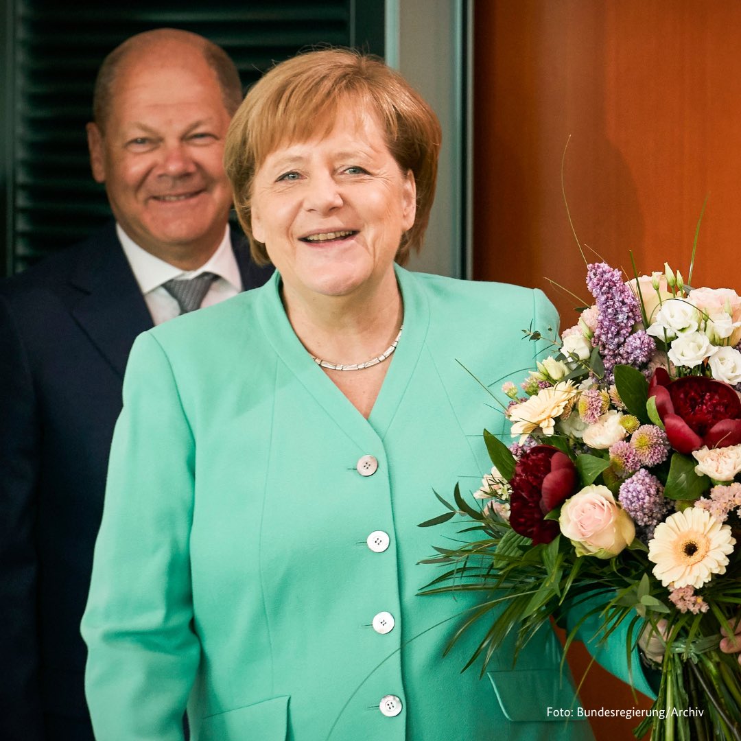 Bundeskanzler a.D. Olaf Scholz tweet media