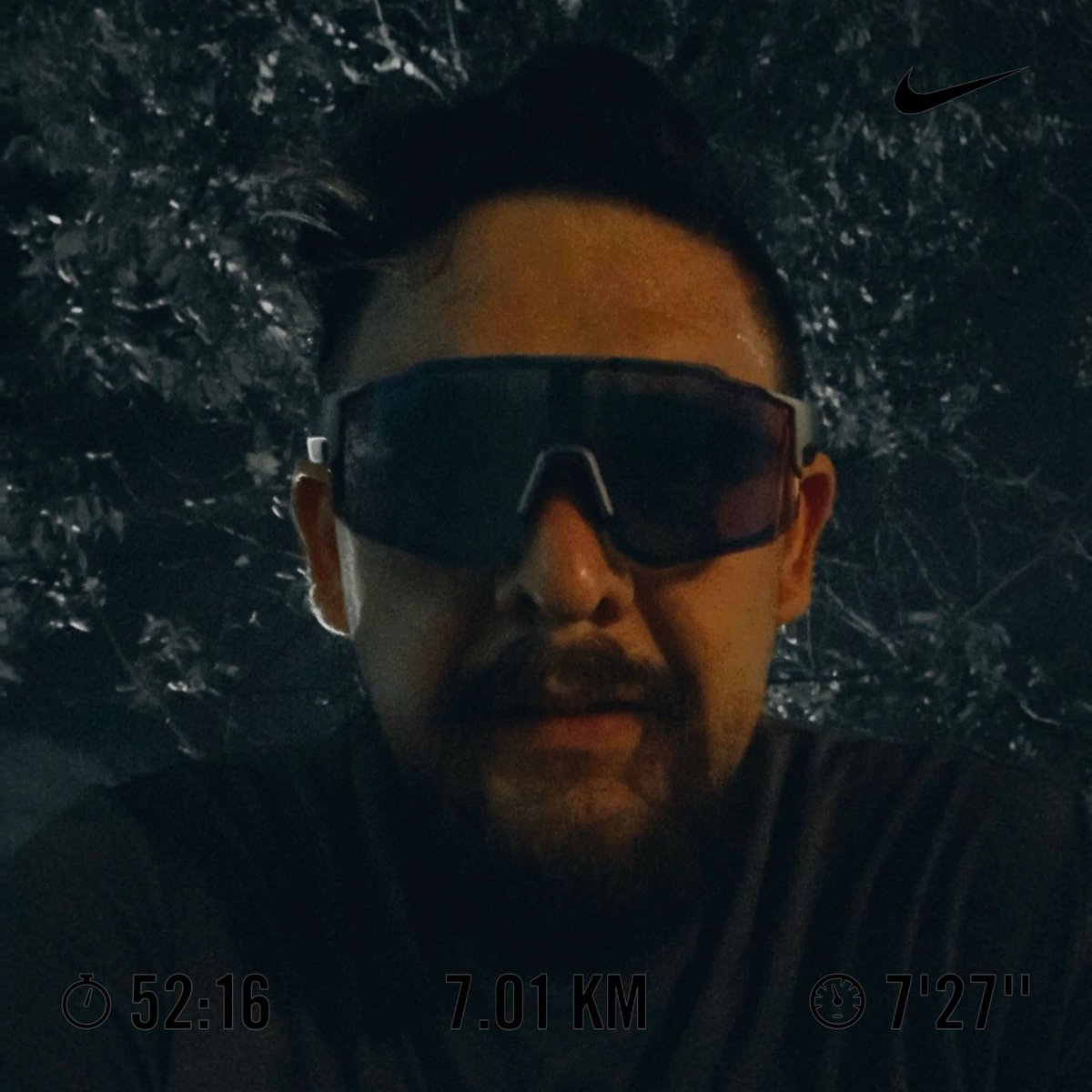 Rastulio's tweet photo. Tuesday Evening Run #nikerunclub #nikerunning #running #beerrunners https://t.co/XvqGMMH8kh