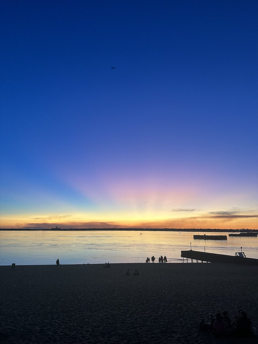 Manzanitaokkk's tweet photo. Te amo corrientes a vos y tus atardeceres 😍 https://t.co/JYvFnEaJbd