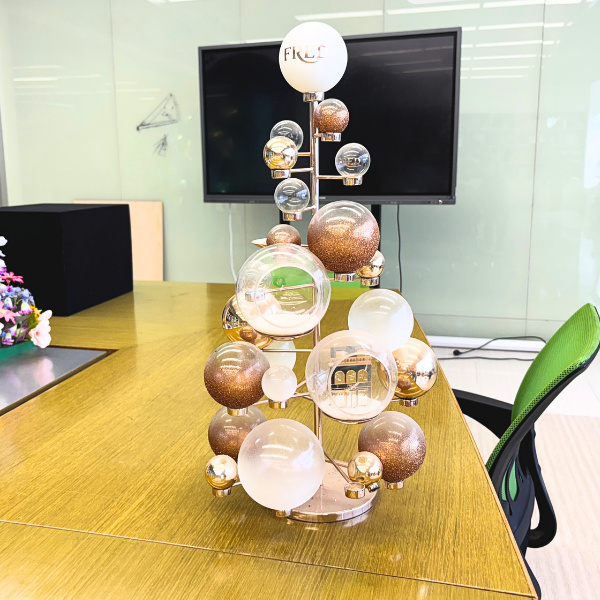 SamtopZora's tweet photo. #QualityCraftsmanship
#CustomProps
#RetailDisplay
#VisualMerchandising
#DisplayDesign
#BrandingSolutions
#FactoryToStore
#ProductShowcase
#RetailMarketing
#StoreFixtures
#DisplayProps
#BrandExperience
#ManufacturingProcess
#RetailInnovation
#CustomDisplays
#BrandIntegration https://t.co/uC7Xi4Jdul
