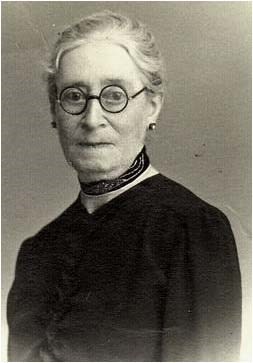 Auschwitz Memorial tweet media