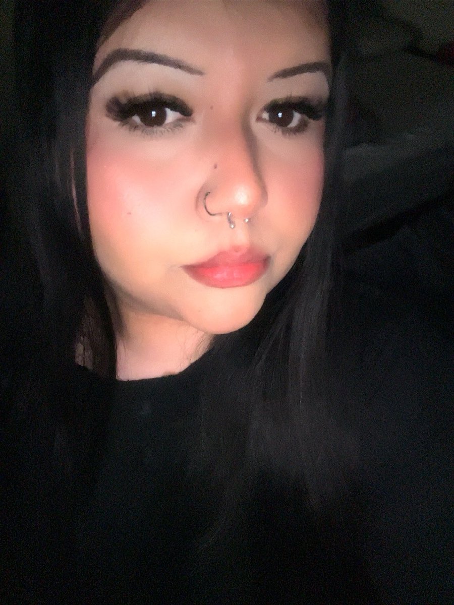 dania ☾ ₊˚ tweet media