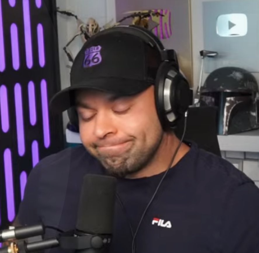 Don't let this guy ruin your fun. A few years ago he would've been creaming his pants and sobbing over THAT cameo. He's a bitter grifter now who can't show love for Star Wars because his new far-right friends won't like him anymore if he did. Sad.