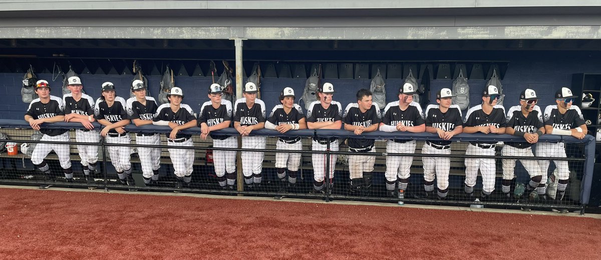 N.E.huskiesbaseball tweet media