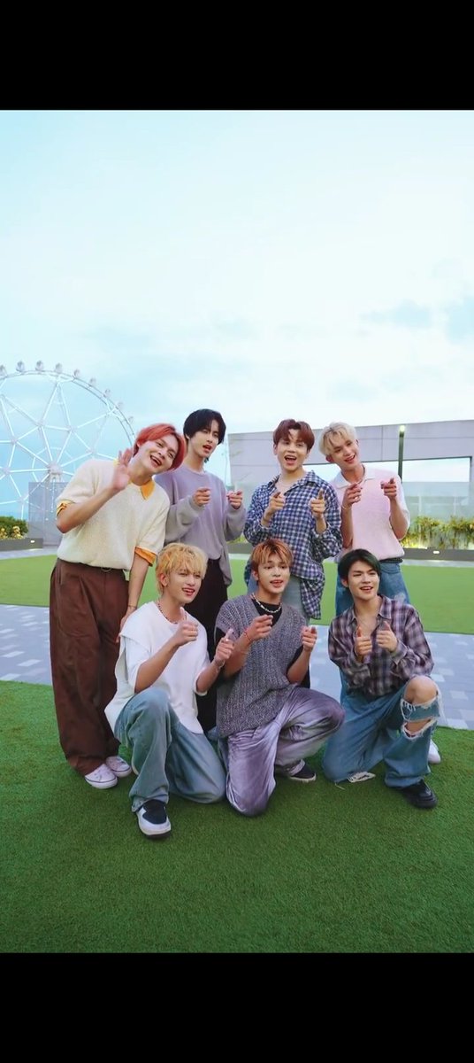 Our Lucky Seven Desrve what they deserve <a href="/mld_official_/">MLD ENTERTAINMENT</a> 

HORI7ON DESERVES BETTER

#HORI7ON
#호라이즌
<a href="/HORI7ONofficial/">HORI7ONofficial</a>
