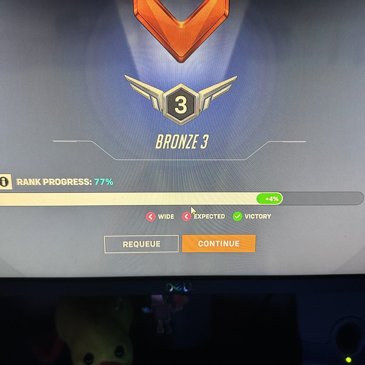 asl4ua_ow's tweet photo. this game is terrible https://t.co/WfW2SGxPS7