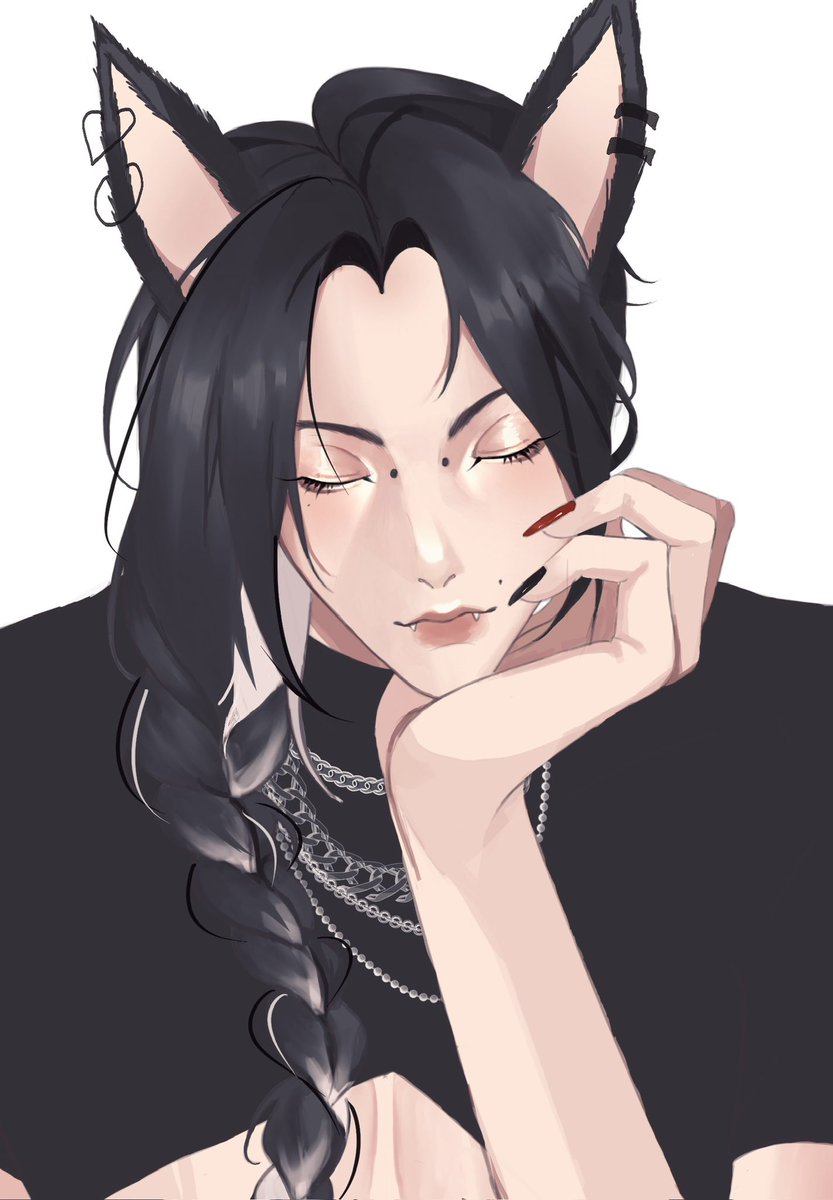 JumperTYU's tweet photo. Sleepy fox.😴😴😴 https://t.co/5xW68YoERt