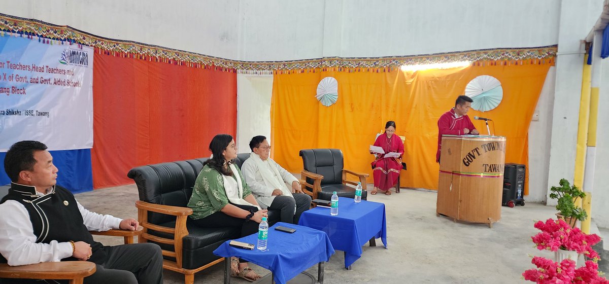 10 days in service teachers training programme started from today. 

The programme was inaugurated by Sang Khandu i/c <a href="/dctawang/">@DCTawang</a> at Govt Town Secondary School,Tawang.

The resource person from #Adhyayan QualityEducationfoundation Mumbai will be imparting training to the teachers.