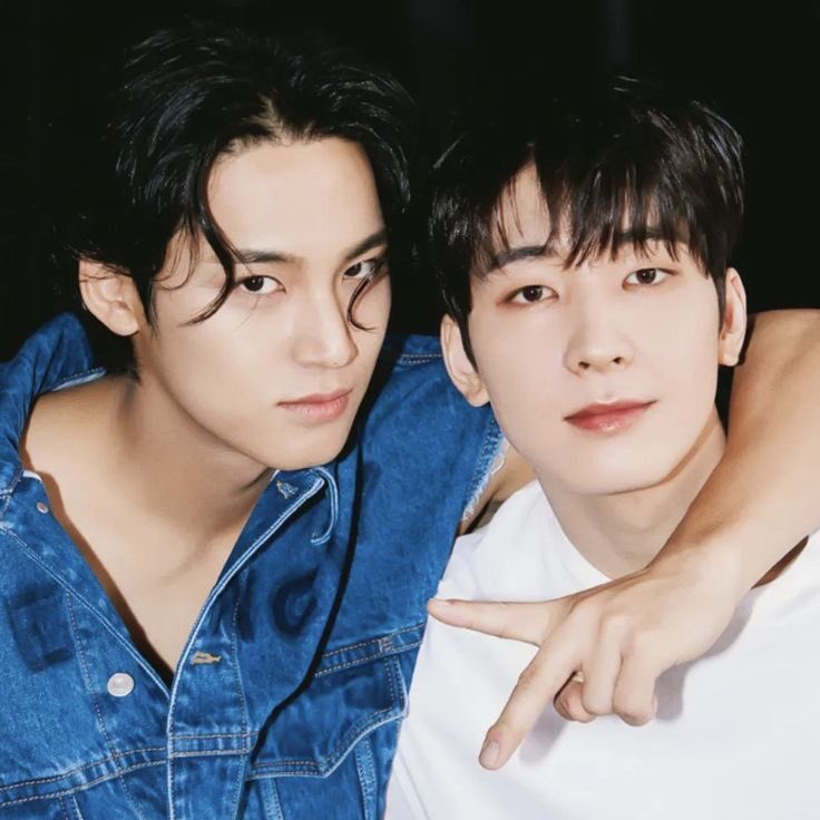 Happy birthday, <a href="/rxljeon/">Silver.</a>!! Miss na kita dahil ikaw ang second na non chalant sa tropa. I hope you’re doing well 🕊️