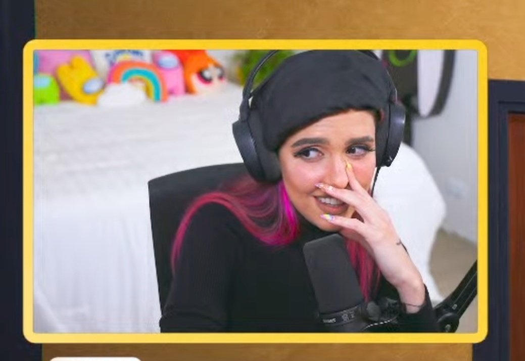 Gued3x_'s tweet photo. A cara da @funBABE, vendo o chat falar coisa com coisa KSKSKKSKSKS https://t.co/YPy5OACUVS