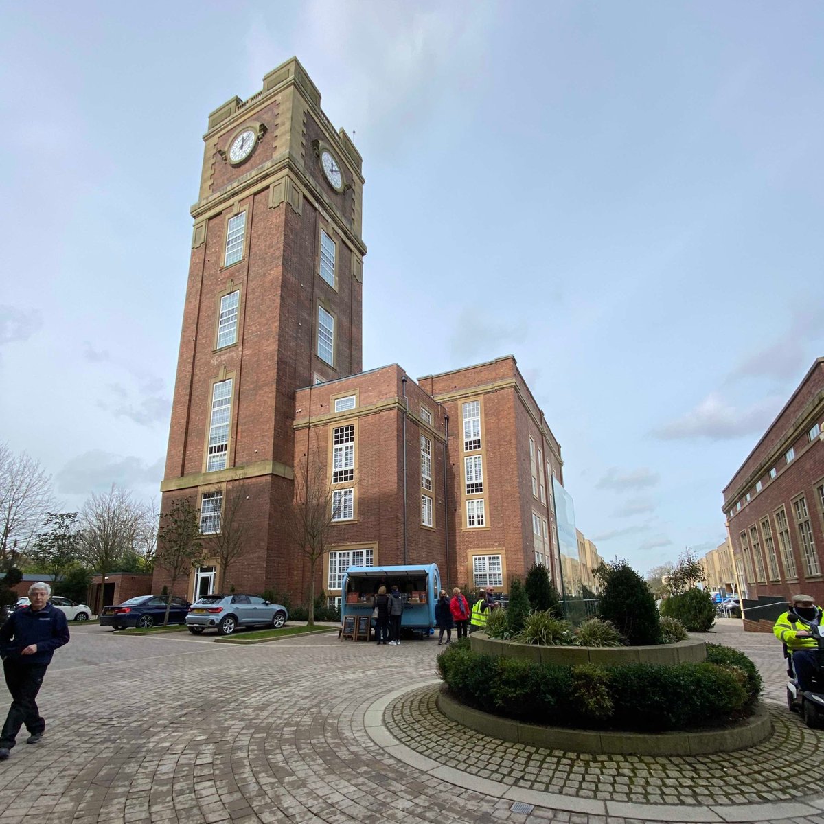SmithofDerby's tweet image. The #factoryclock restoration at the site where Terry&apos;s Chocolate was made.
⁠
Prior to our restoration work, the clock had remained stationary for 18 years since 2005, when production moved away from the York site.⁠
⁠
#tickingagain #terrysfactory