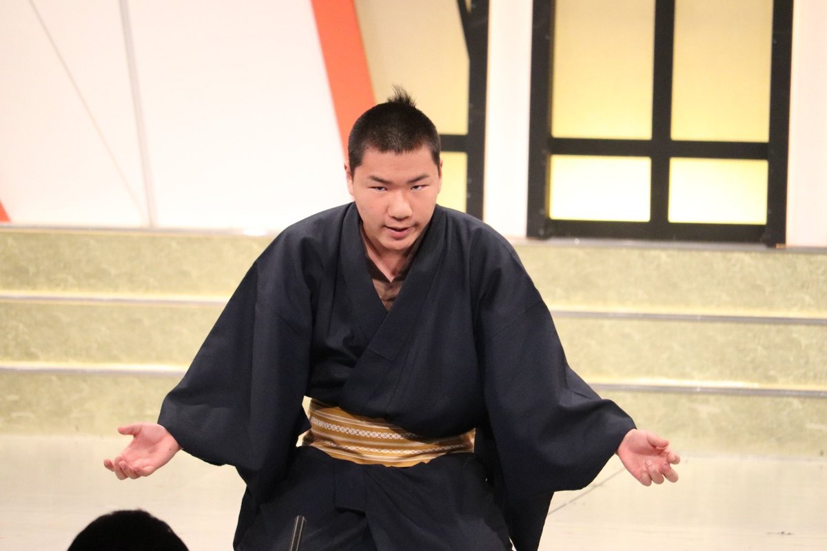 katura_bunbaku's tweet photo. 今月も #寿亭むぎ丸
が、RUSH三部にでます!
今月も #落語 の方で一席お付き合い願います!一所懸命に頑張ります!
#NSC46
#NSC47
#吉本興業高等学院
#NSC唯一の落語家 https://t.co/6PUYwrm10T