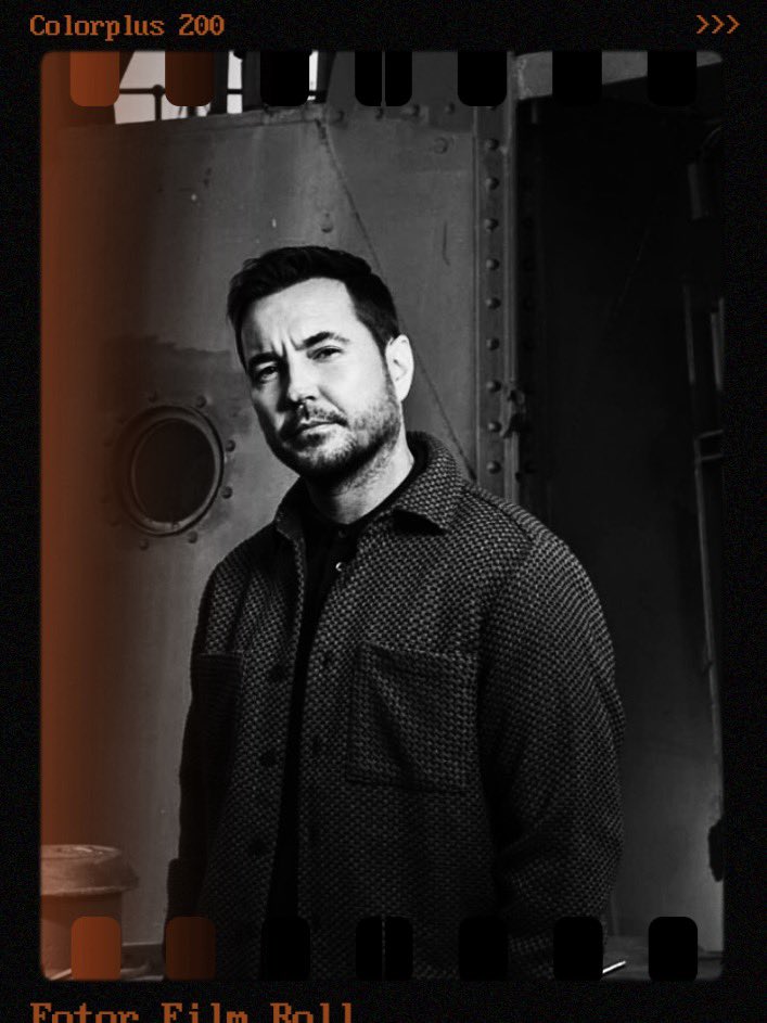 MCompstonfan's tweet photo. #picoftheday
What a stunner of a pic 🔥😎
Have a great day everyone
#smoulder
#photoshoot
#blackandwhitephoto
#MartinCompston
@martin_compston ❤️ https://t.co/CLlfTg3dxS
