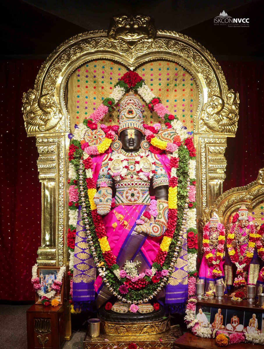 ISKCONPune's tweet photo. 🙏🏽Today's Darshan 📿 🗓17-07-2024🙏
🌷Sri Balaji🌷
🚩@ISKCONNVCCPune🚩
.
.
#ShayaniEkadashi #ShayaniEkadashi2024 #Shayani #Ekadashi
#एकादशी2024 #आषाढीएकादशी #आषाढीएकादशी2024 #आषाढी
#ISKCONNVCCPune #ISKCONNVCC #ISKCONPune
#ISKCON #ISKCON #17thjuly #17thjuly2024 #Wednesday
#kirtan https://t.co/pygSeRKRJY