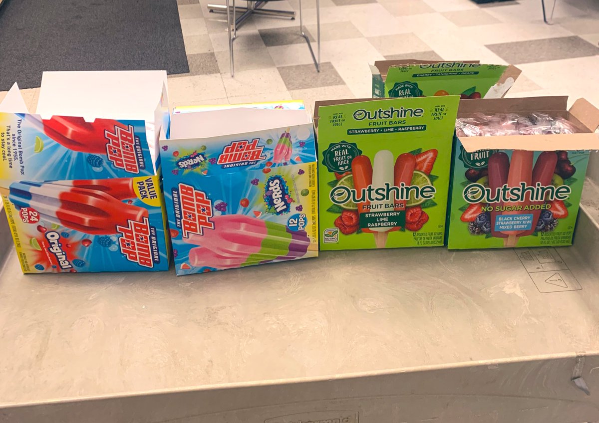 SSG_Cerritos's tweet photo. On a hot sunny ☀️ California day, it was nice to cool down with some popsicles for #NationalPopsicleDay @WeRtheNAC #LifeatATT #SmithStarzz https://t.co/xclHzWfbHS