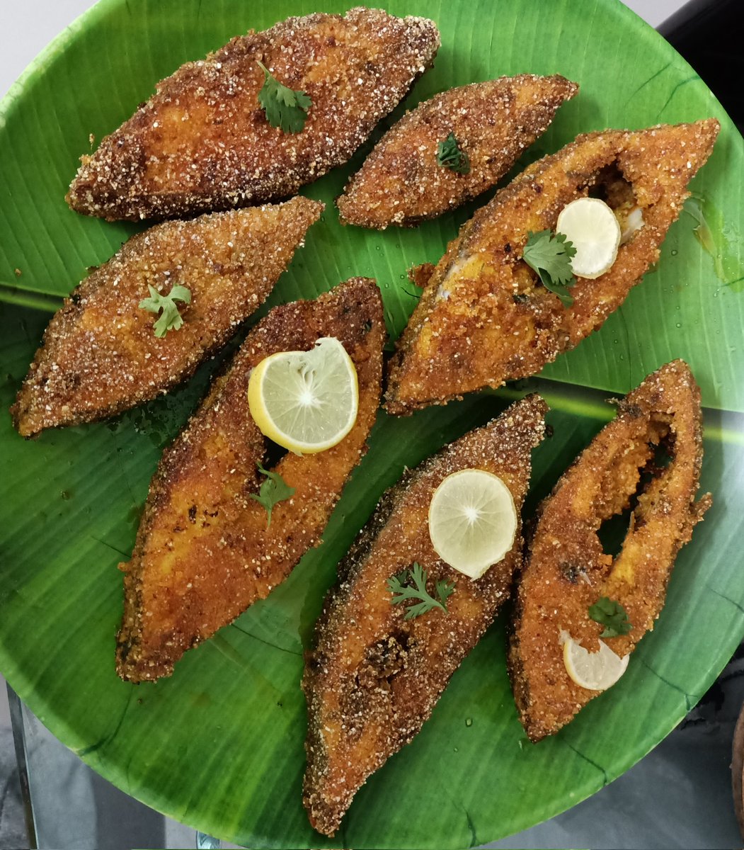 #रविवारस्पेशल लंच....या मंडळी जेवायला 
#Fishfry 
#Foodies