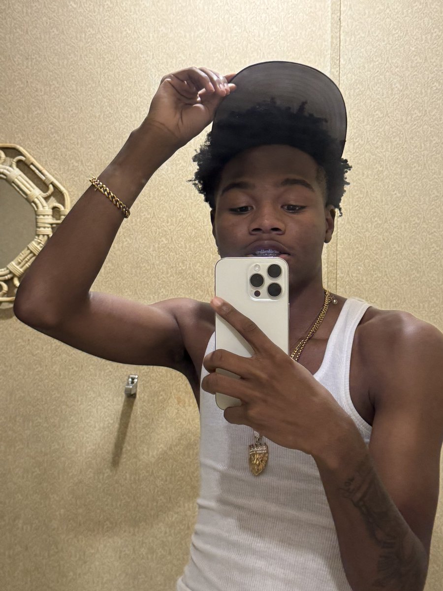 clxdyskySs's tweet photo. these was ight https://t.co/PyqI2xjpev