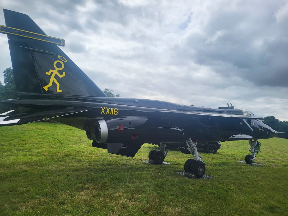 Airbourne Colours tweet media