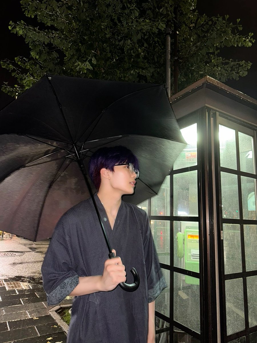 ZB1_jp's tweet image. _💌

日本のZEROSEたちと一緒に過ごせてすごくすごく楽しい時間でした 雨が降って天気があまり良くないなか、日曜日,月曜日 僕たちのために時間を割いてくれて本当にありがとうございます また次も楽しく遊びましょう 愛してます💙

#PARKGUNWOOK #パクゴヌク
#ZEROBASEONE #ZB1