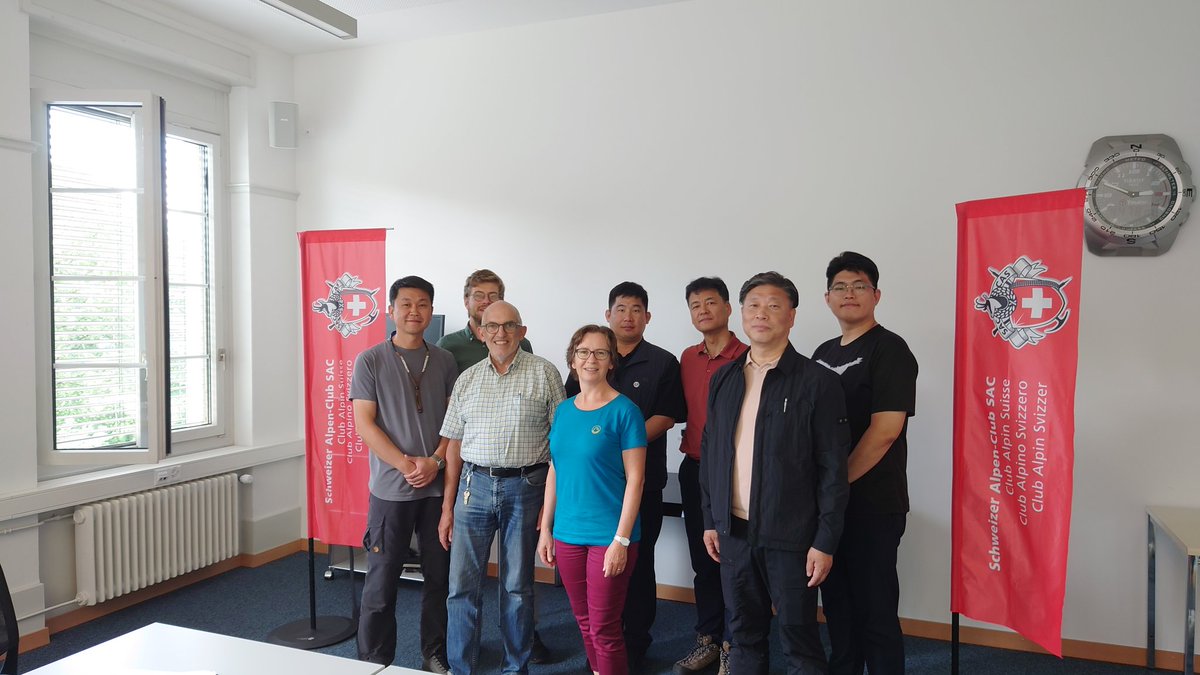 ManiSteinCH's tweet photo. Yesterday we had the pleasure of welcoming a delegation from the Korea National Park Service and introducing them to the SAC's strategies in the fields of alpine rescue and dealing with climate change impact on huts and trails. https://t.co/H5DrsSS3qs