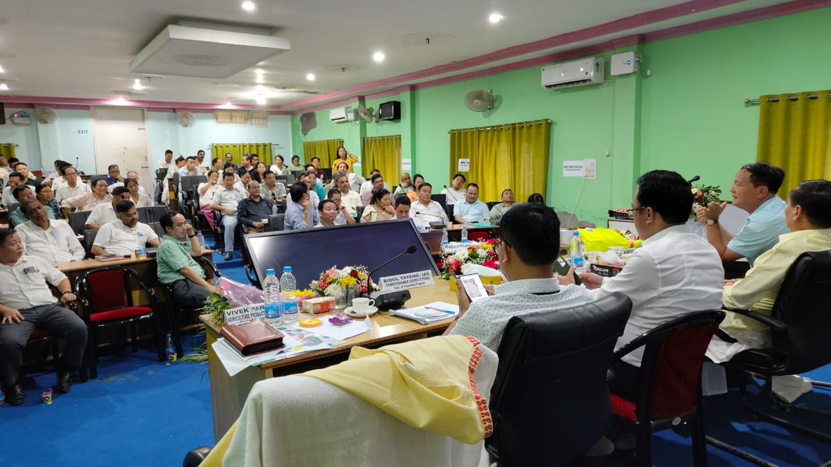 wangsu_d's tweet photo. Reviewed development activities of Agri dept on Tuesday. Urged officers of state govt and KVKs to work as team for overall development. Advisor Talem Taboh and Commissioner Bidol Tayeng also attended. Urged all to protect native germplasm of the state as a primary responsibility. https://t.co/3dMopVU5wJ