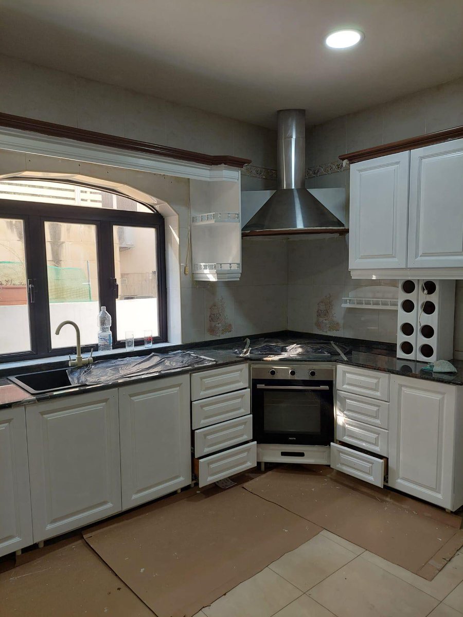 ShabbyChicMlt's tweet photo. The Shabby Chic Kitchen Transformation Winning Formula!
By far the toughest and most durable kitchen paint on the market.
Your kitchen entirely transformed in one single day.
Over 2,000 kitchens successfully painted to our clients' full satisfaction.
#Shabbychic #Malta #makeover https://t.co/8QF0ZGOVR5