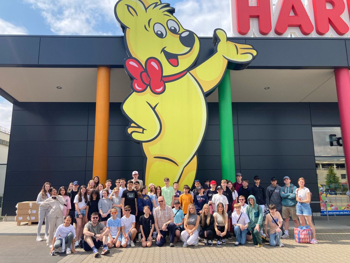 BeckfootSchool's tweet photo. Kids and grown ups loved it so...a sunny trip to Haribo 🎵🍬#BeckfootEW2024 https://t.co/j6pS669QtR