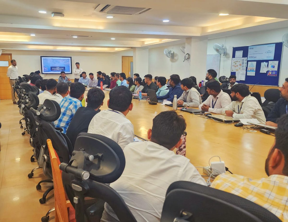 jaxayshah's tweet photo. Had a wonderful interaction with the young professionals of the Swachh vertical of QCI. I encouraged them to uphold their transparency and integrity while seizing the opportunity to serve the nation. I was also impressed to see how they keep hard work, passion, and the joy of working as integral parts of their endeavours.

@PMOIndia, @narendramodi, @PiyushGoyal, @CimGOI, @DPIITGoI, @QualityCouncil