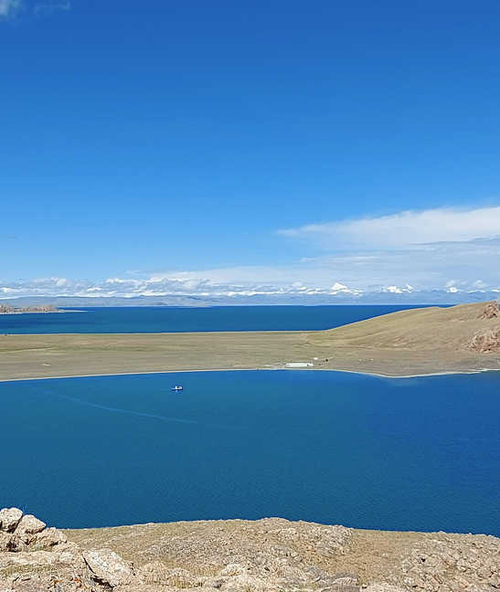 icdpDrilling's tweet photo. The @icdpDrilling Nam Co Drilling Project (Tibet) final depth 510.2m blf reached👍Congratulations to the team🏆. Lake Nam Co is one of the largest and deepest lakes on the Tibetan Plateau: ℹ️ https://t.co/t4WHy3Ahul https://t.co/lDjwqeISxD