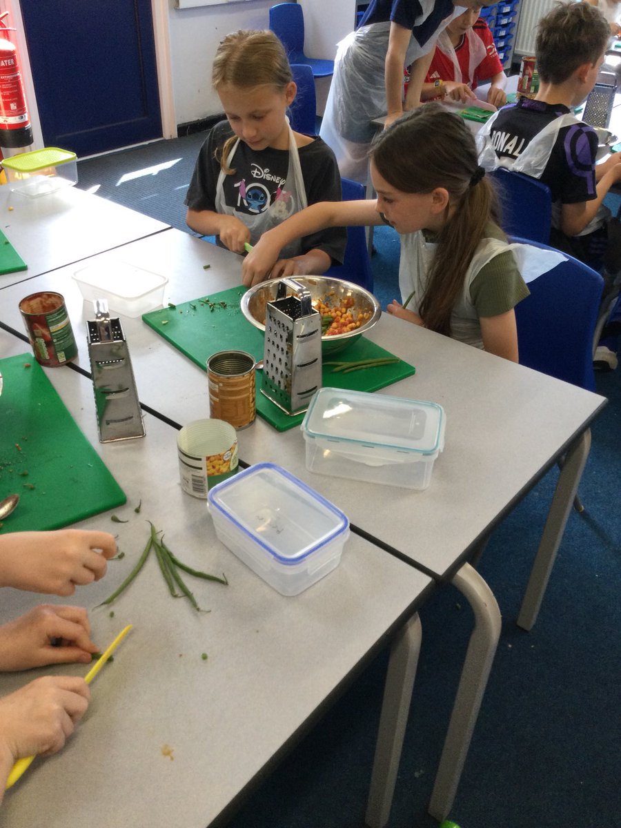 CCCRPrimary's tweet photo. Nearly there - curry for tea
#cccrdt https://t.co/jxSkFsRN98