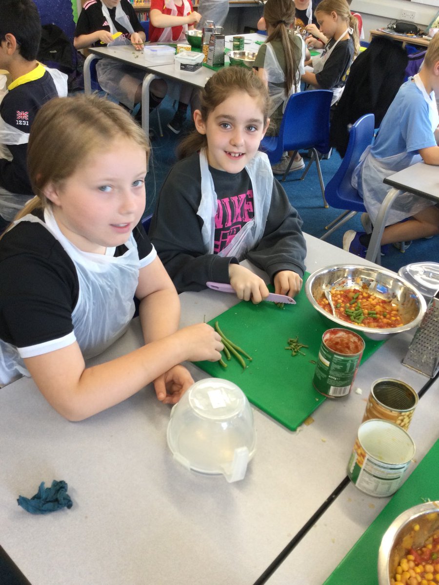 CCCRPrimary's tweet photo. Nearly there - curry for tea
#cccrdt https://t.co/jxSkFsRN98