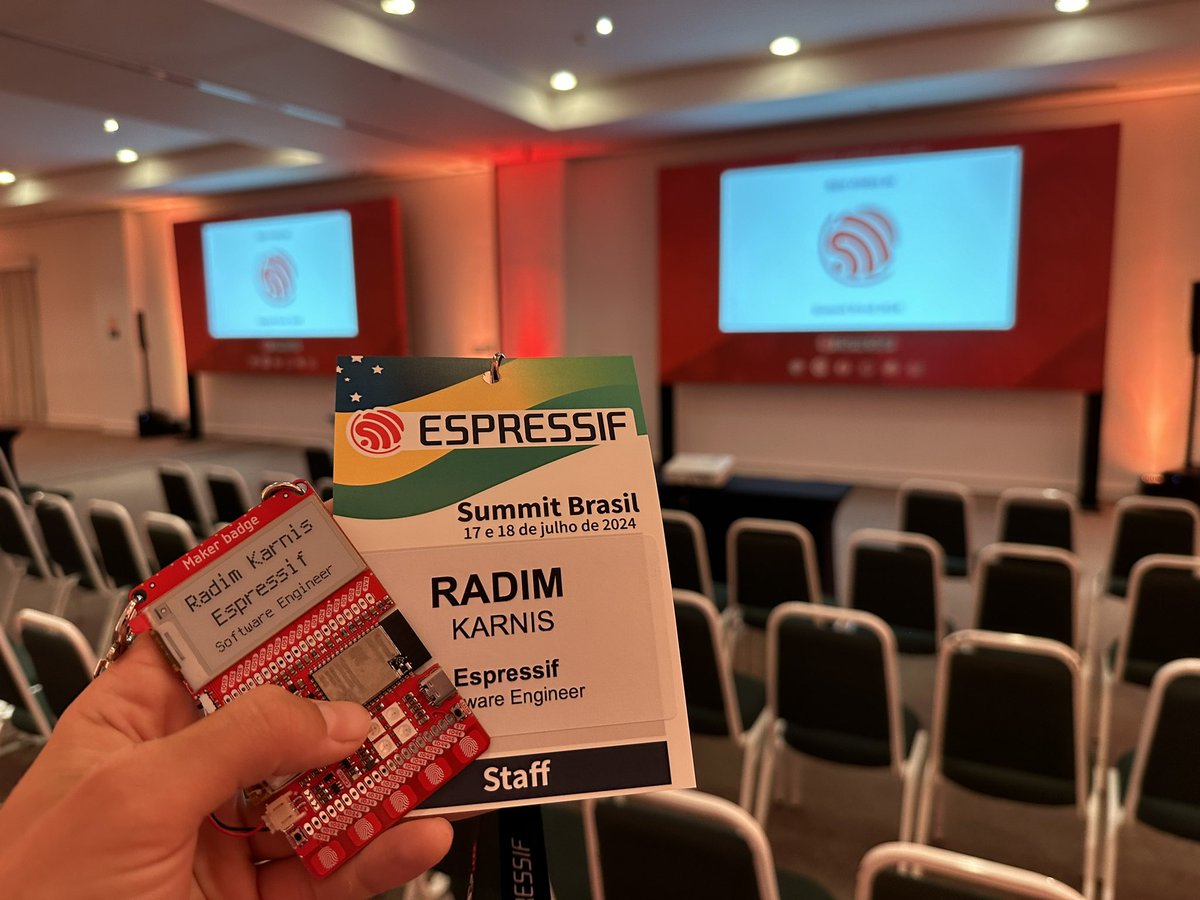 Ahoj z Espressif Summit Brasil! V Brazílii je extrémně silná hacker/DIY komunita 🔥