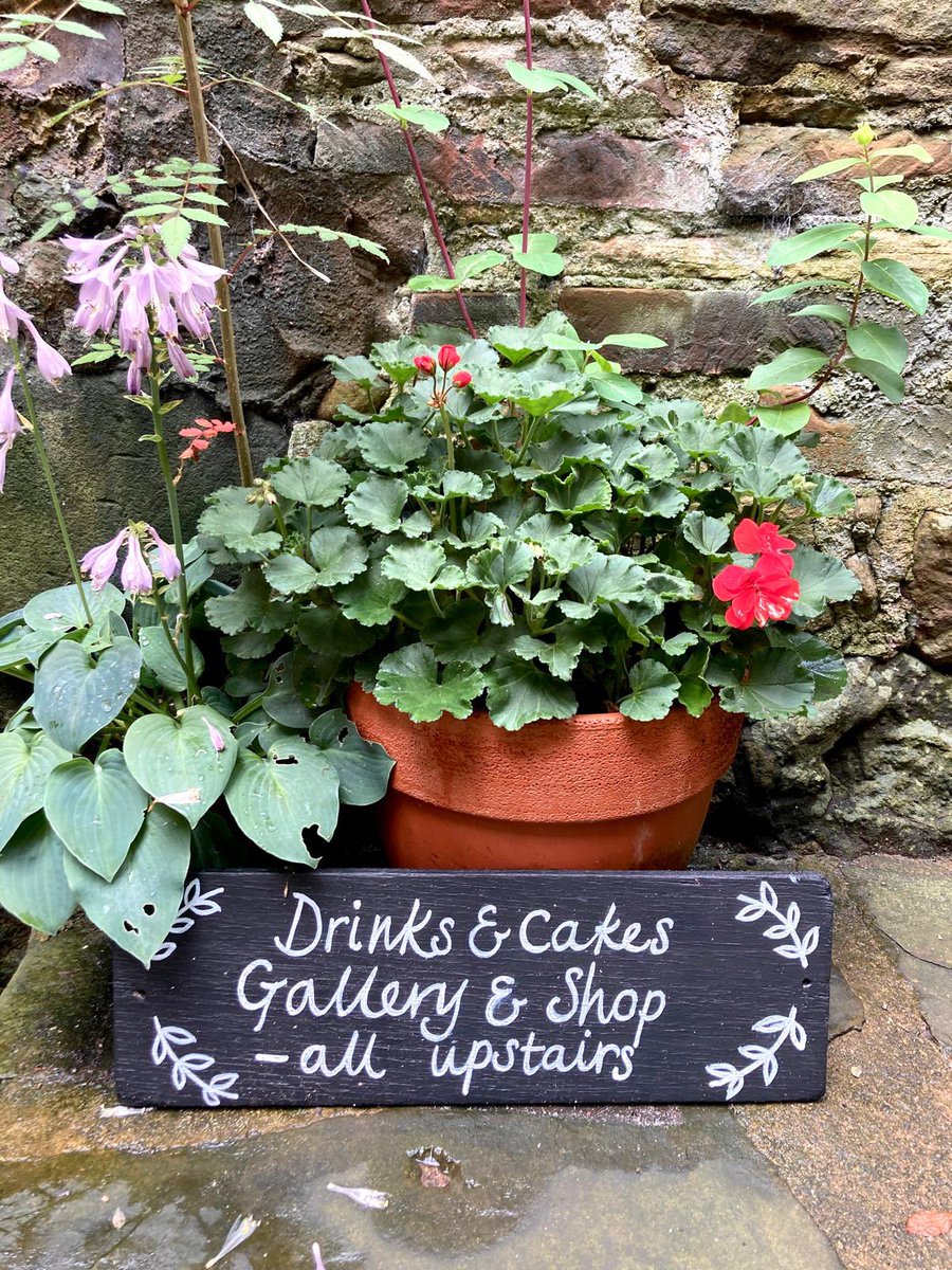Lovely day to sit out in the Courtyard, lots of lovely goodies in our shop &amp; gallery!
#shoplocal #Shopsmall #supportyourlocalshops