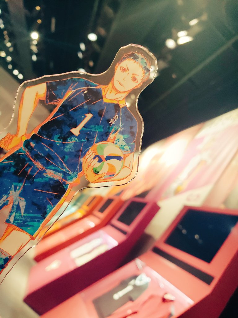note45879863's tweet photo. ハイキュー展！！
主将ずアクスタ大地さんだけ売り切れてたよ...
他4人は買って、大地さんはネット予約したよ...
3ヶ月ど真ん中あけて待ってるね https://t.co/hA6ukeUS8E