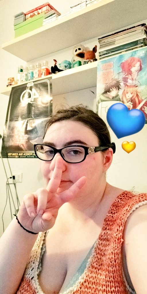 Che caldoo (><)
Anzi, più che il caldo è l'umidità  il problema (⁠*⁠﹏⁠*⁠;⁠)
Ma...oggi si continua a lavorare alla canzone ✨
#originalsongwip #oceantsuki #niiaidols